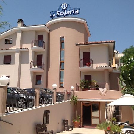Hotel E Appartamenti La Solaria San Giovanni Rotondo Extérieur photo