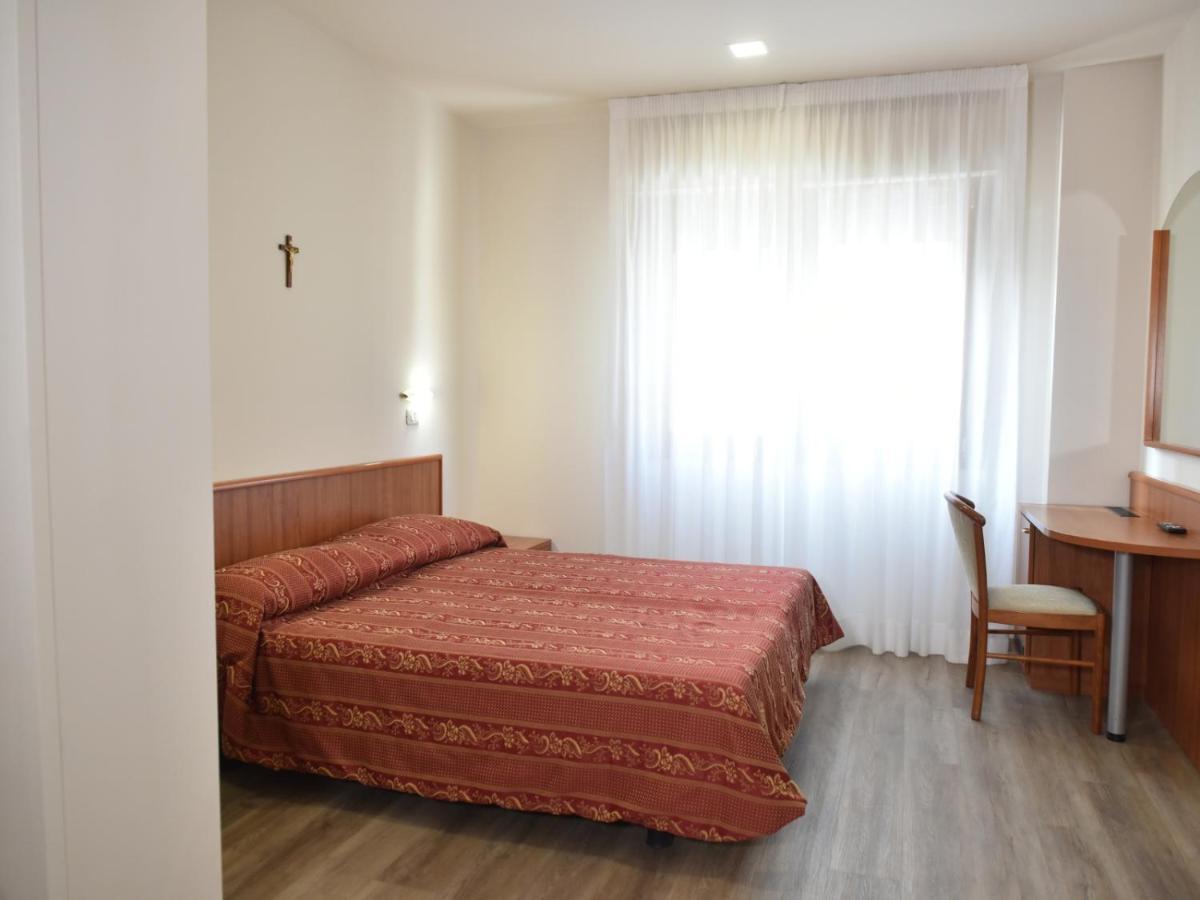 Hotel E Appartamenti La Solaria San Giovanni Rotondo Extérieur photo