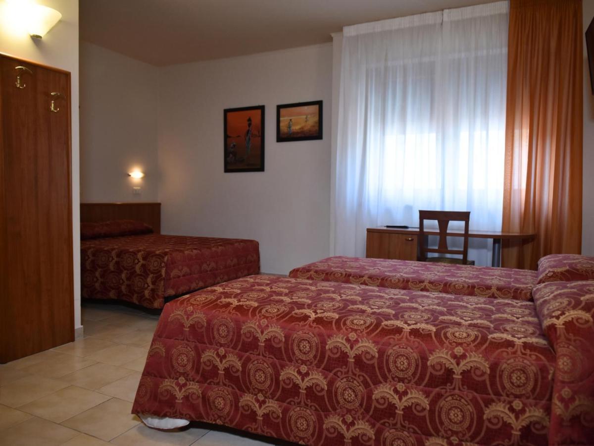 Hotel E Appartamenti La Solaria San Giovanni Rotondo Extérieur photo