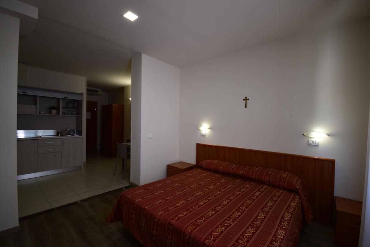 Hotel E Appartamenti La Solaria San Giovanni Rotondo Extérieur photo