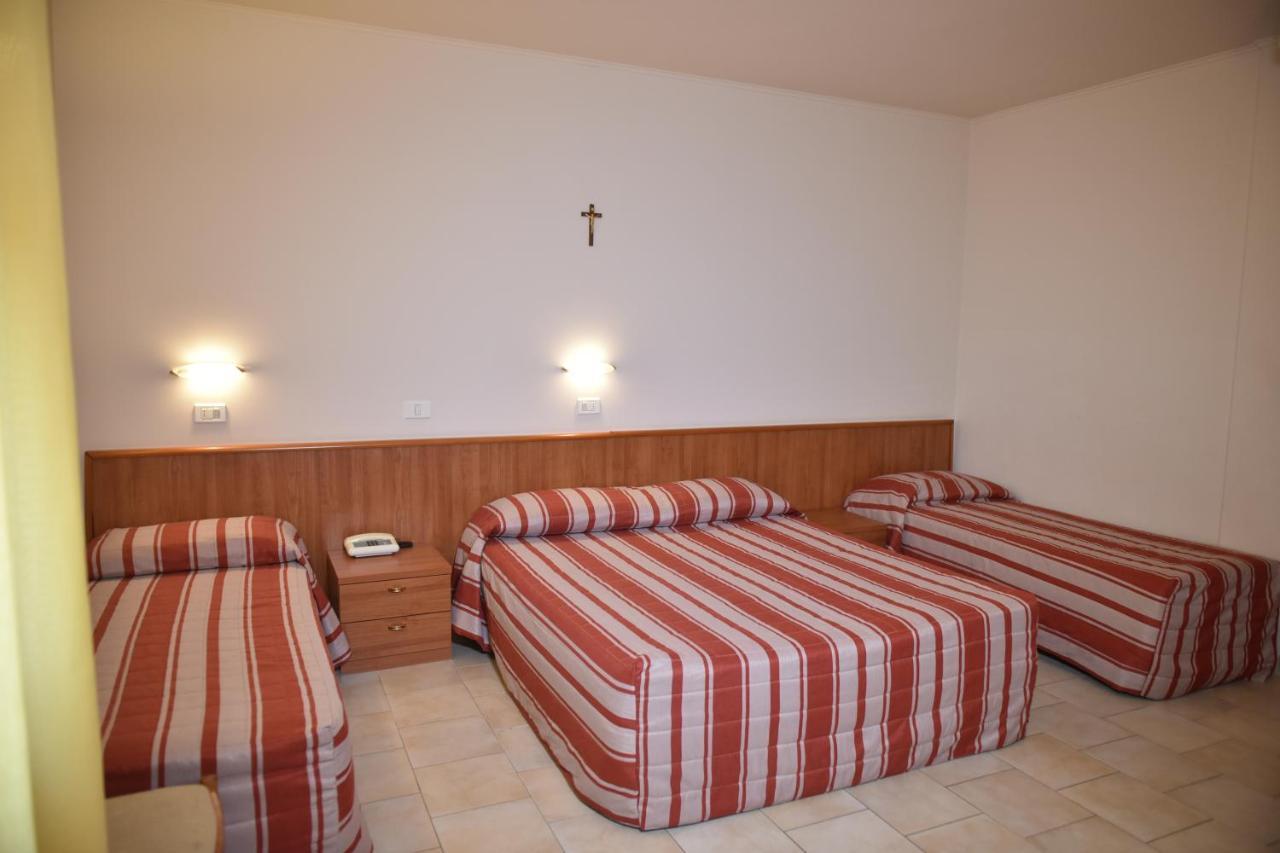 Hotel E Appartamenti La Solaria San Giovanni Rotondo Extérieur photo