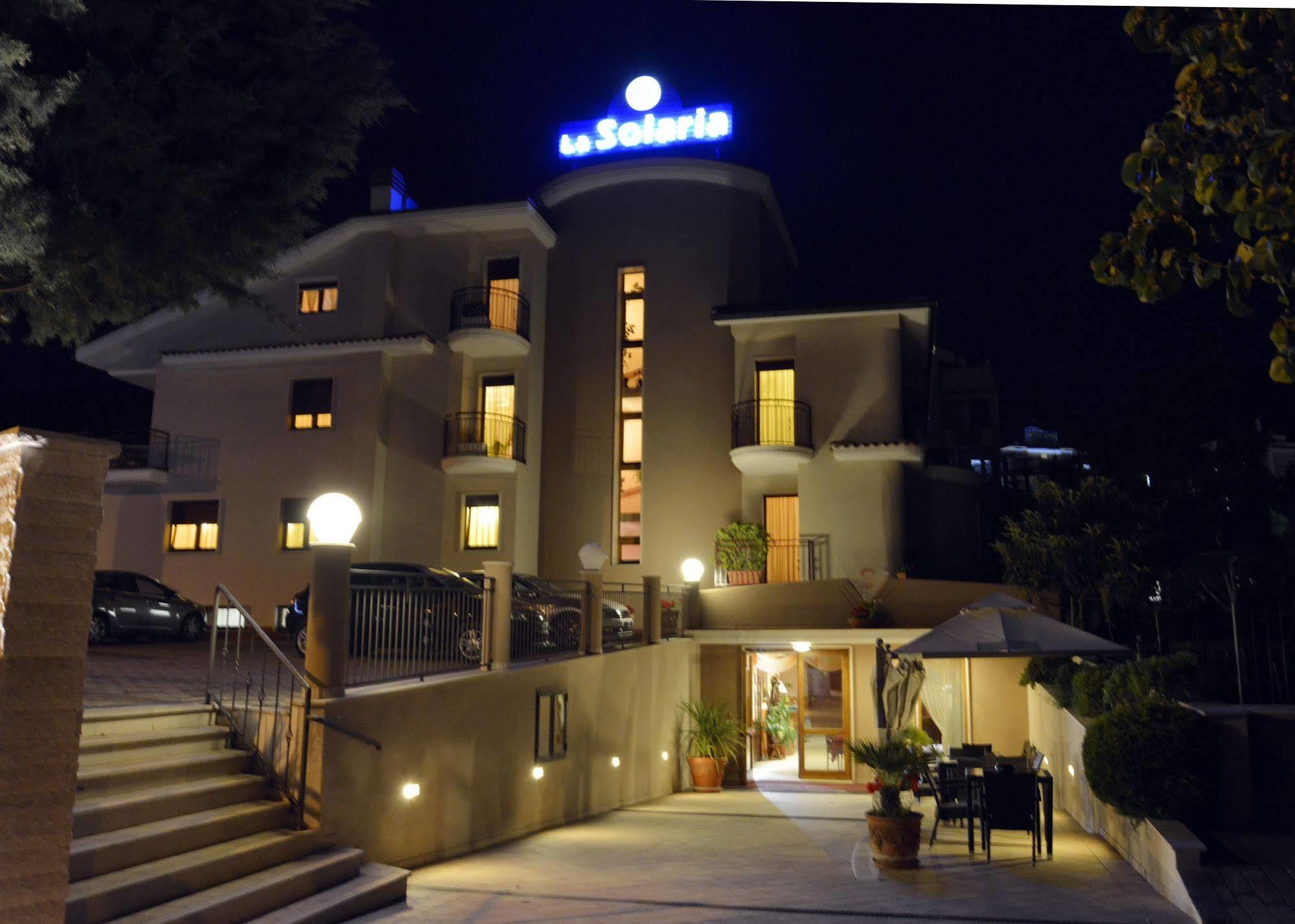 Hotel E Appartamenti La Solaria San Giovanni Rotondo Extérieur photo